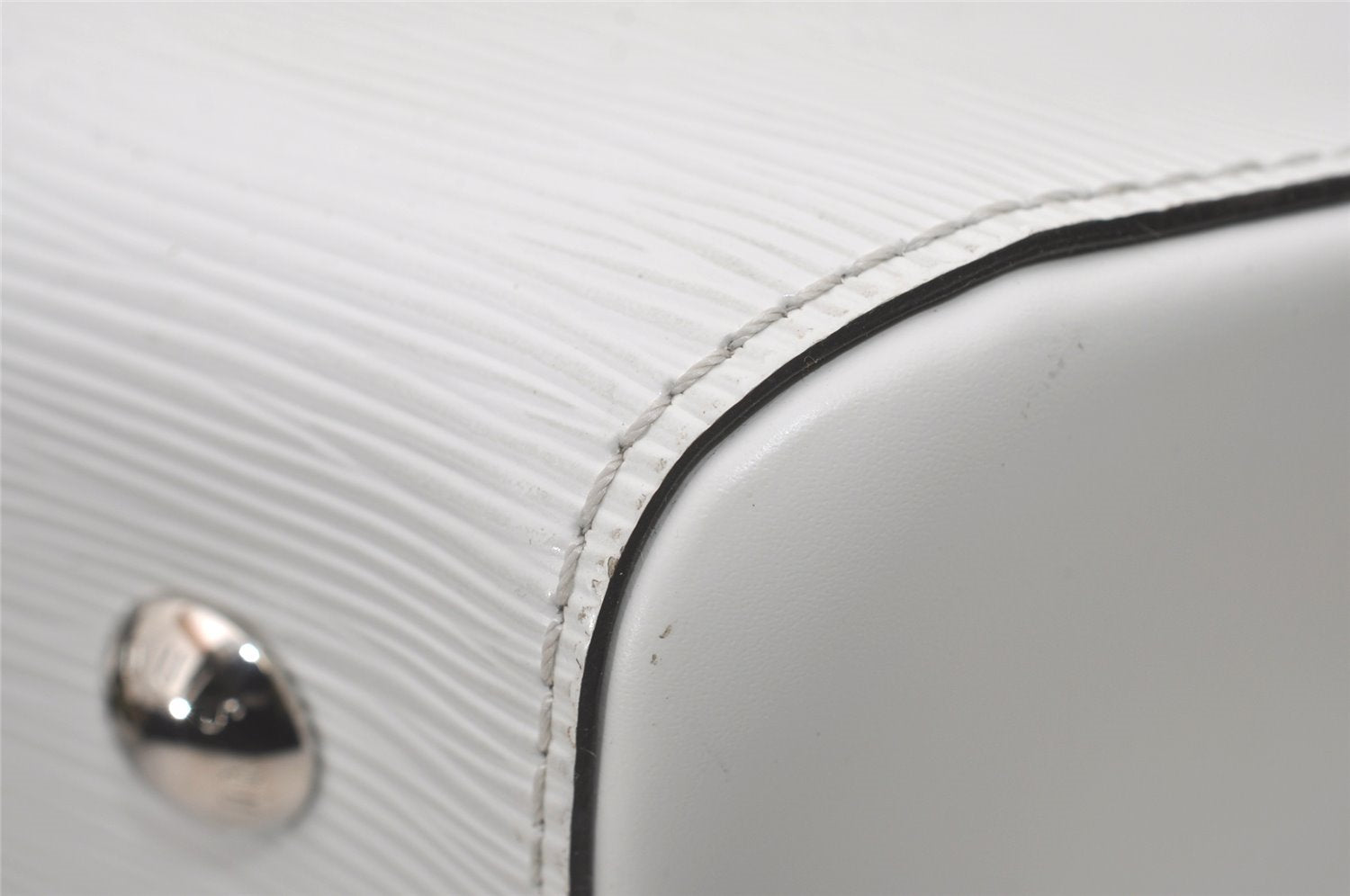 Authentic Louis Vuitton Epi Saint Jacques Shoulder Bag White M50045 LV 3615I