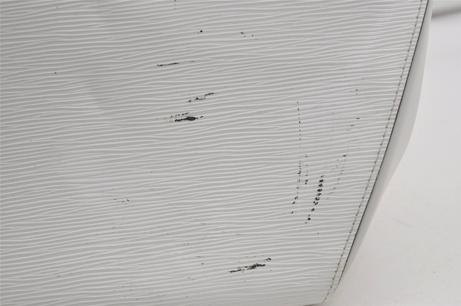 Authentic Louis Vuitton Epi Saint Jacques Shoulder Bag White M50045 LV 3615I