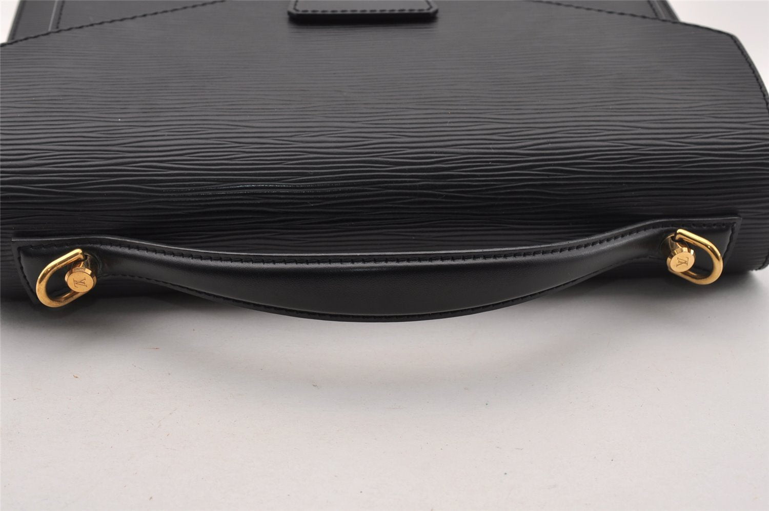 Authentic Louis Vuitton Epi Monceau 2Way Shoulder Hand Bag Black M52122 LV 3617I