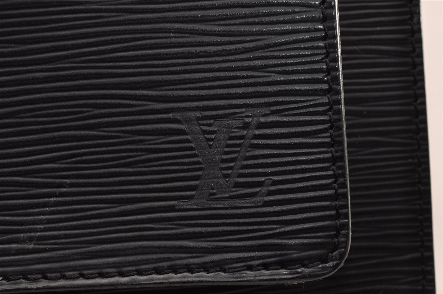 Authentic Louis Vuitton Epi Monceau 2Way Shoulder Hand Bag Black M52122 LV 3617I