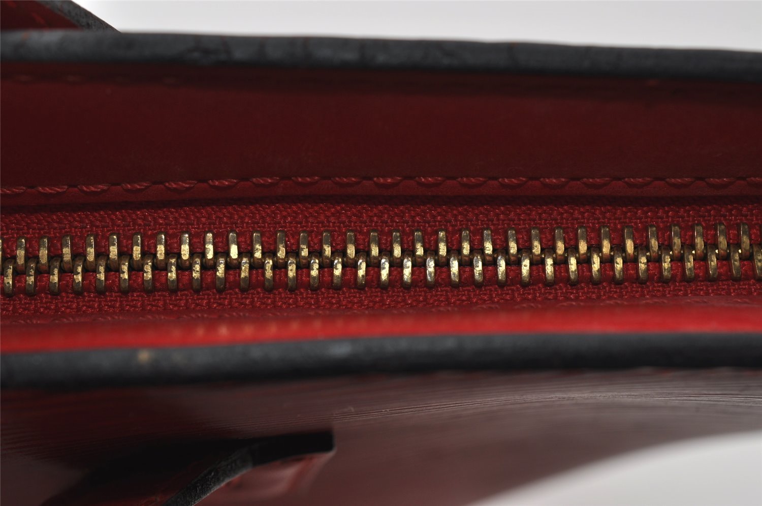 Authentic Louis Vuitton Epi Saint Jacques Hand Bag Red M52277 LV 3619I