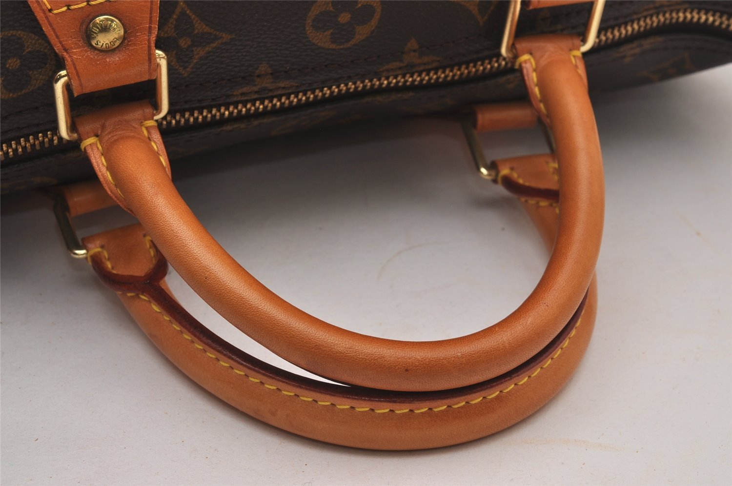 Authentic Louis Vuitton Monogram Speedy 30 Hand Boston Bag M41526 LV 3627I