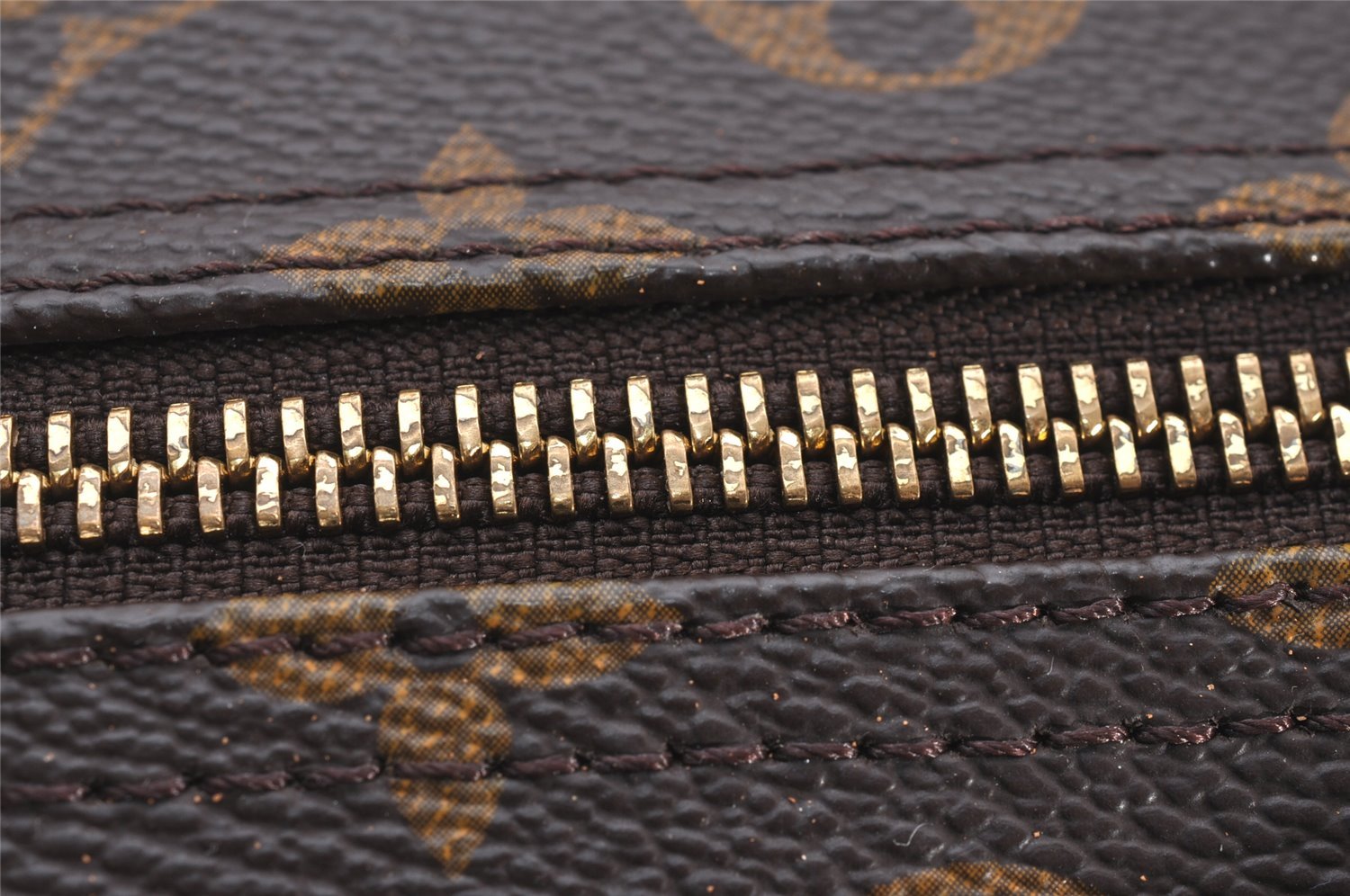 Authentic Louis Vuitton Monogram Speedy 30 Hand Boston Bag M41526 LV 3627I