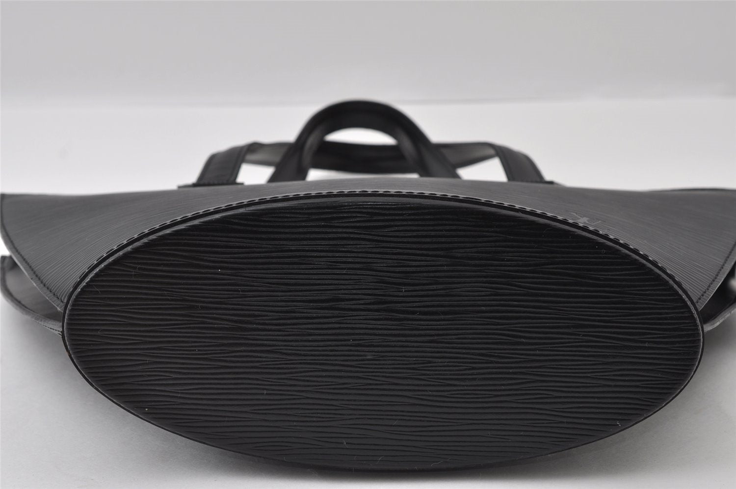 Authentic Louis Vuitton Epi Saint Jacques Hand Bag Black M52272 LV 3631I