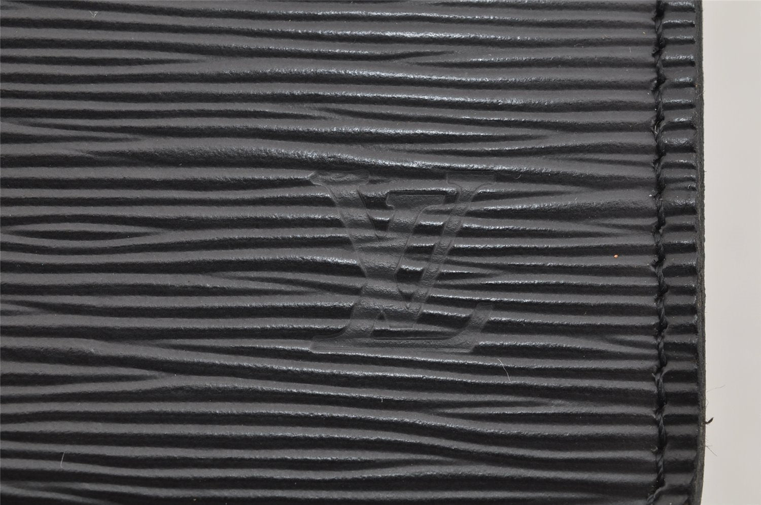 Authentic Louis Vuitton Epi Riviera Hand Bag Black M48182 LV Junk 3632I