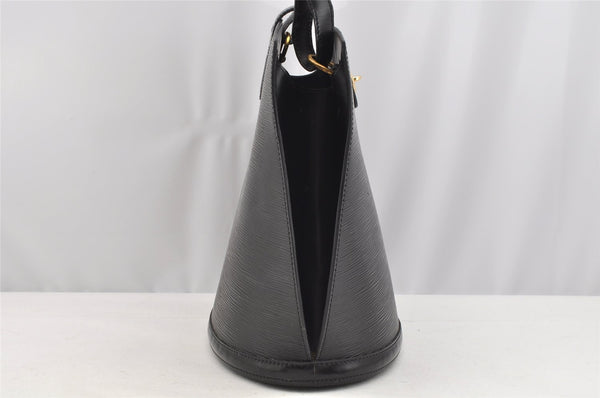 Authentic Louis Vuitton Epi Cluny Shoulder Bag Purse Black M52252 LV 3646I