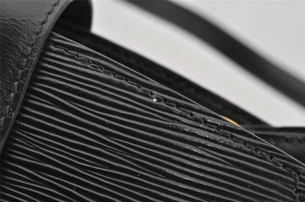 Authentic Louis Vuitton Epi Cluny Shoulder Bag Purse Black M52252 LV 3646I