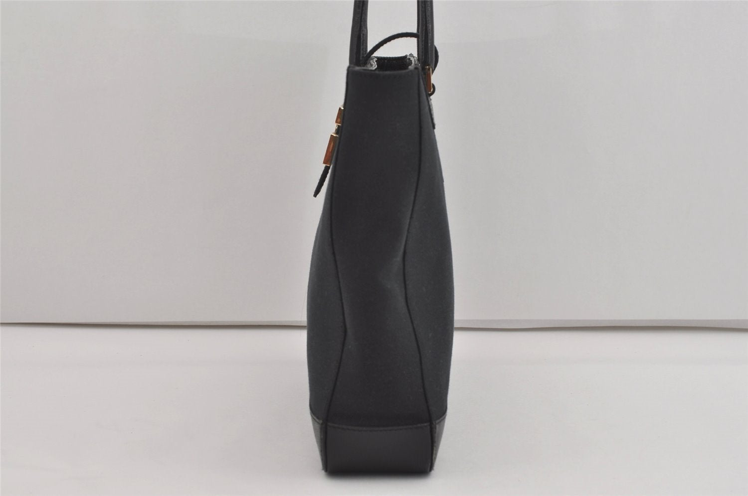 Authentic GUCCI Vintage Shoulder Tote Bag Canvas Leather 0021109 Black 3665I