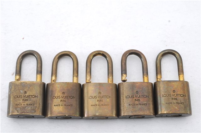 Authentic LOUIS VUITTON Padlock Gold 10Set LV 3669C