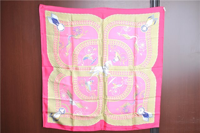 Authentic HERMES Carre 90 Scarf 