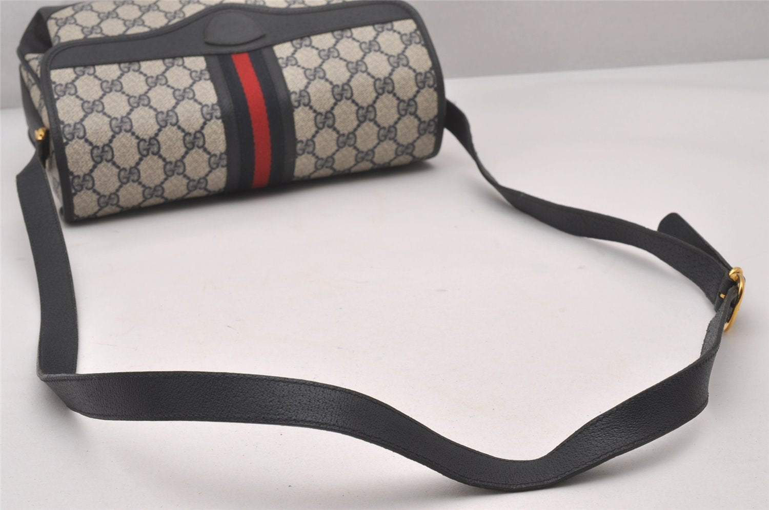 Authentic GUCCI Sherry Line Shoulder Cross Bag GG PVC Leather Navy Blue 3694I