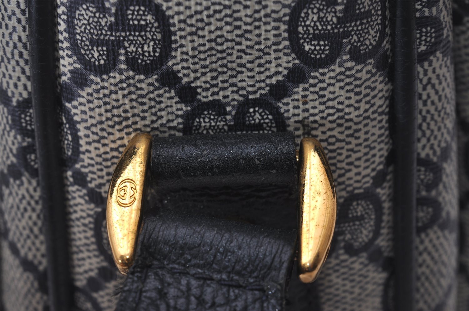 Authentic GUCCI Sherry Line Shoulder Cross Bag GG PVC Leather Navy Blue 3694I