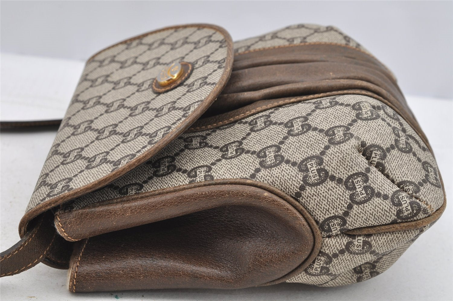 Authentic GUCCI GG Plus Shoulder Cross Body Bag PVC Leather Brown Junk 3699I