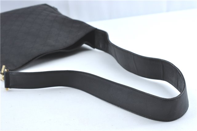 Authentic GUCCI Shoulder Cross Bag Purse GG Canvas Leather 91761 Black 3778C