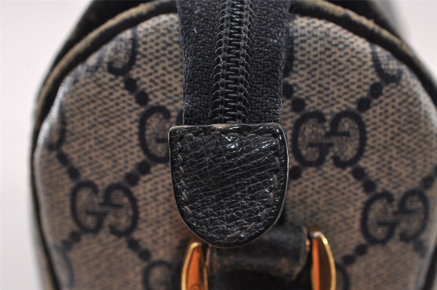 Authentic GUCCI Sherry Line Shoulder Bag GG PVC Leather Navy Blue Junk 3782I