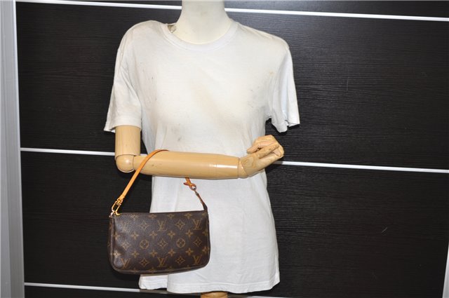 Authentic Louis Vuitton Monogram Pochette Accessoires Pouch M51980 LV 3785E