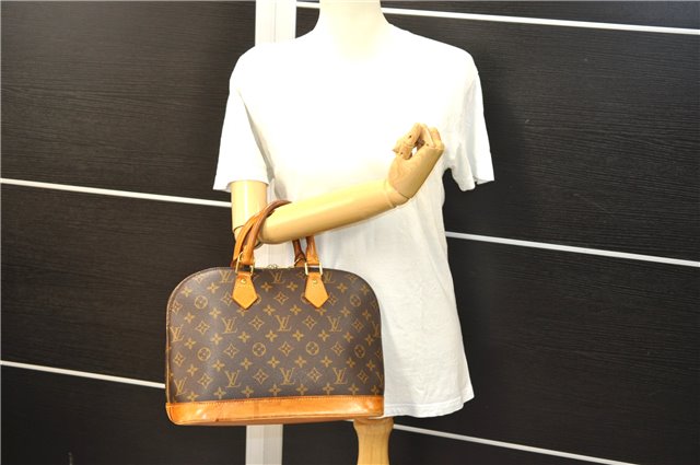 Authentic Louis Vuitton Monogram Alma Hand Bag Purse M51130 LV 3835D