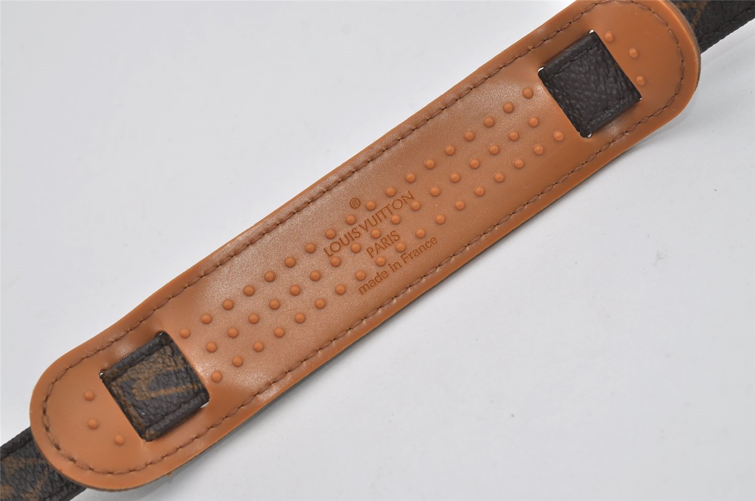 Authentic Louis Vuitton Monogram Shoulder Strap 46.9