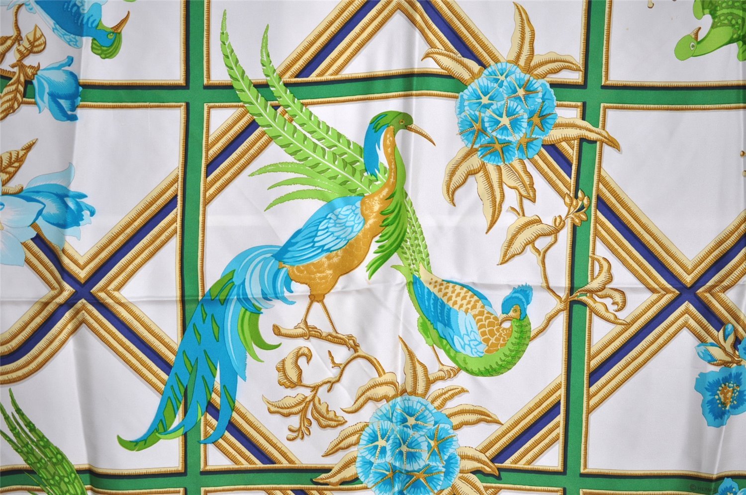 Authentic HERMES Carre 90 Scarf 