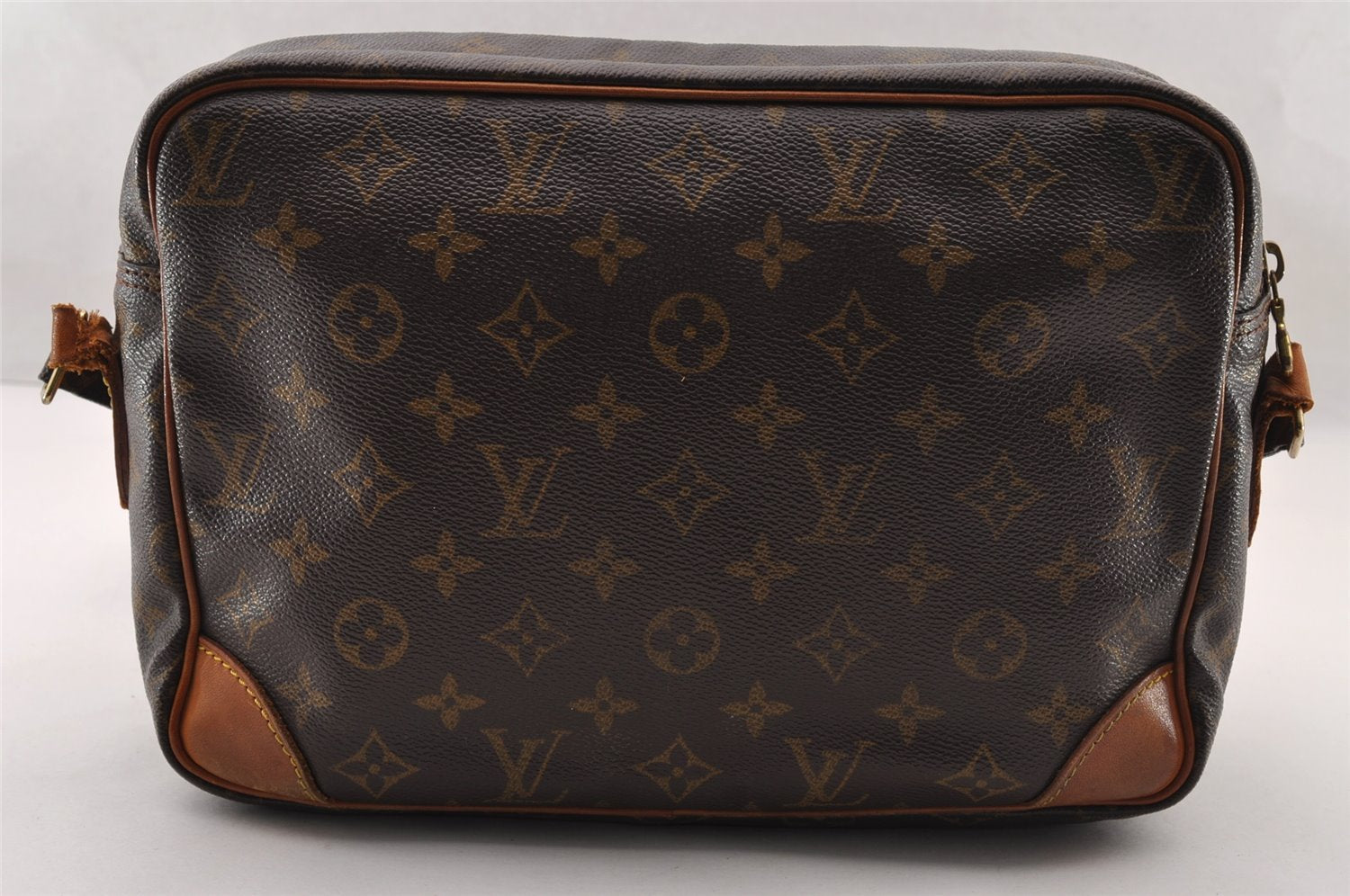 Authentic Louis Vuitton Monogram Nile Shoulder Cross Body Bag M45244 Junk 3843I