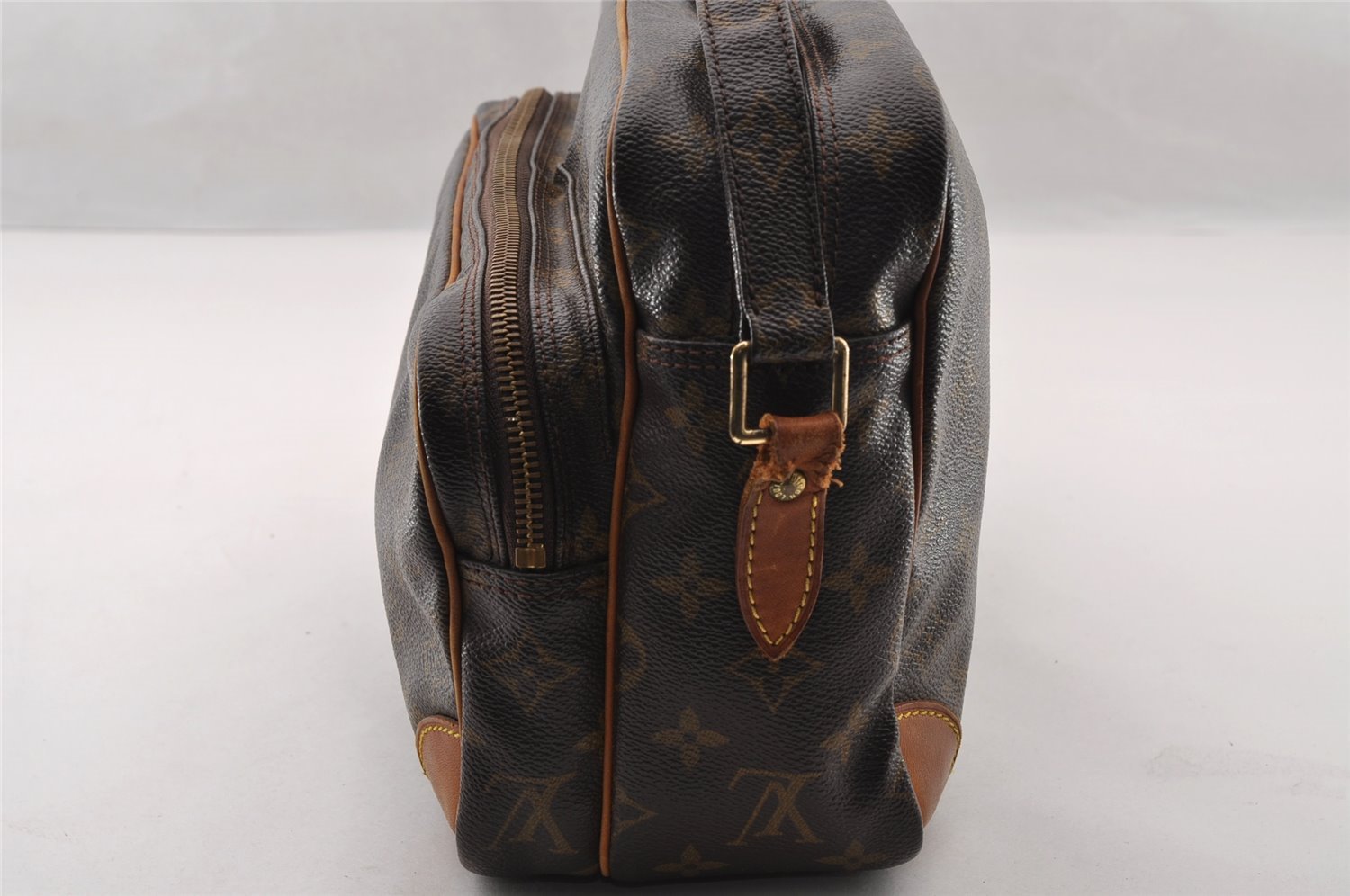 Authentic Louis Vuitton Monogram Nile Shoulder Cross Body Bag M45244 Junk 3843I