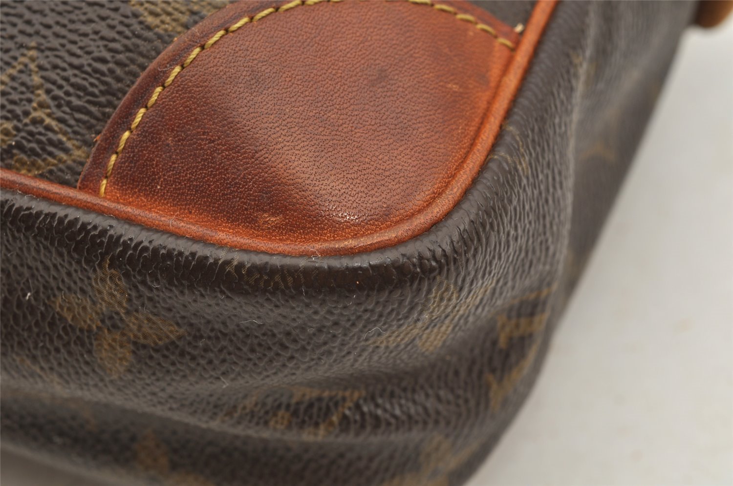 Authentic Louis Vuitton Monogram Compiegne 28 Clutch Hand Bag M51845 LV 3859I