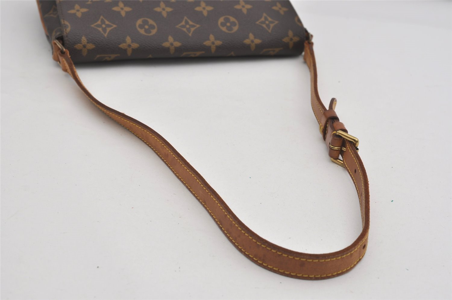 Authentic Louis Vuitton Monogram Musette Tango Shoulder Bag M51257 LV 3861I