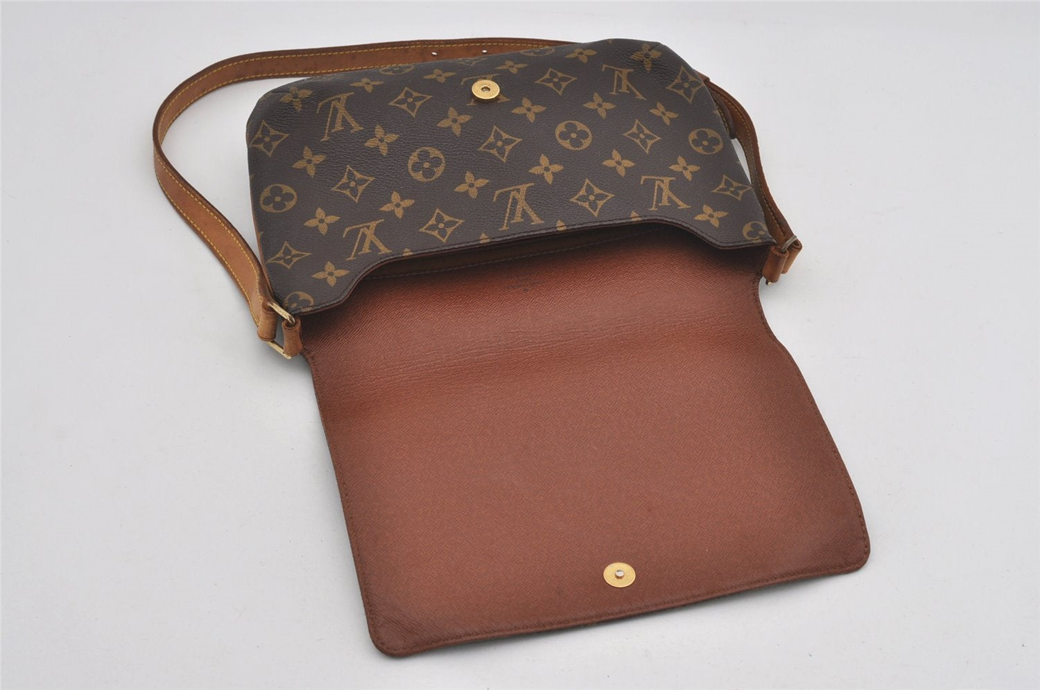 Authentic Louis Vuitton Monogram Musette Tango Shoulder Bag M51257 LV 3861I