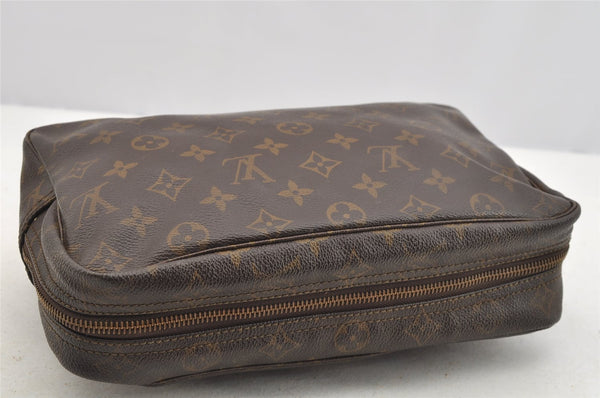 Auth Louis Vuitton Monogram Trousse Toilette 28 Clutch Hand Bag M47522 LV 3864I