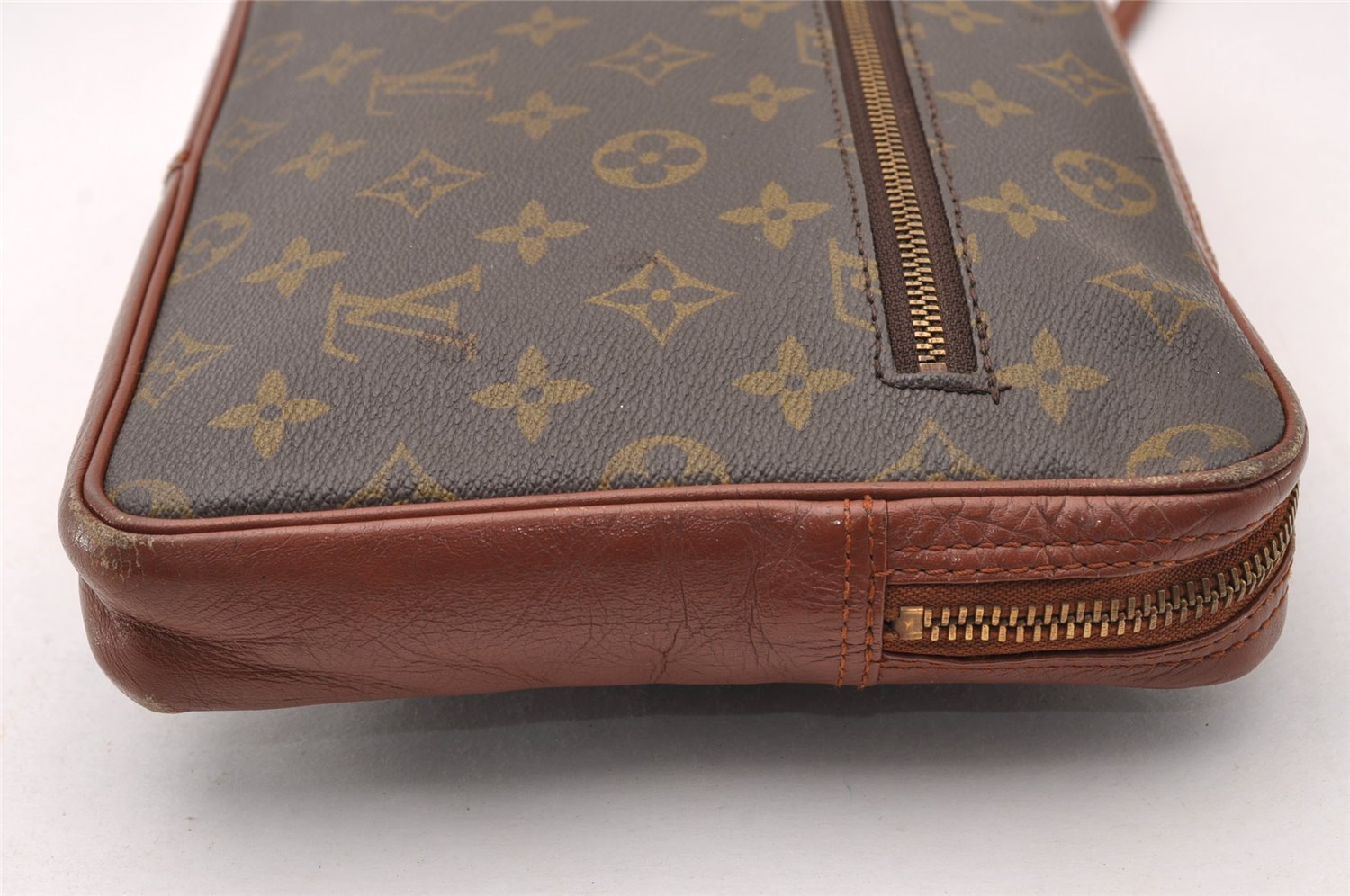 Authentic Louis Vuitton Monogram Pochette Sport Clutch Hand Bag Old Model 3865I