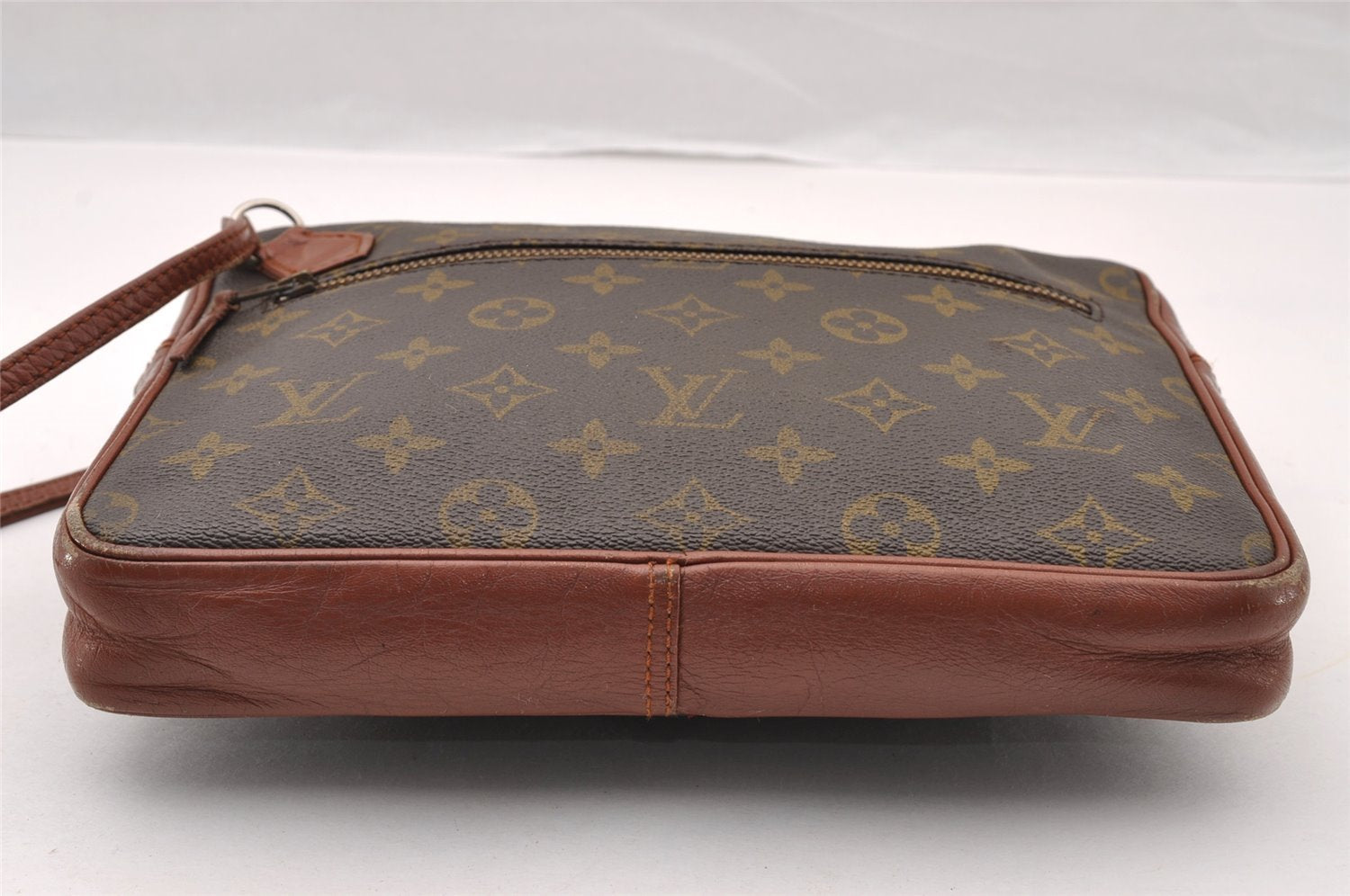 Authentic Louis Vuitton Monogram Pochette Sport Clutch Hand Bag Old Model 3865I