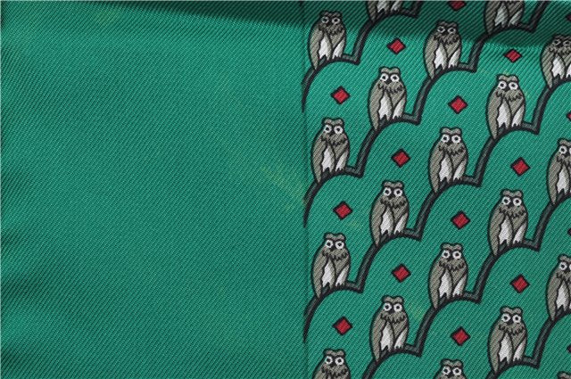 Authentic HERMES Petit Carre 40 Scarf Handkerchief Owl Motif Silk Green 3871E