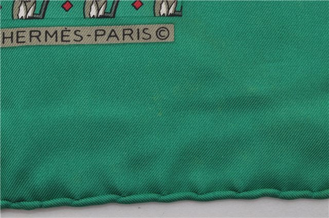 Authentic HERMES Petit Carre 40 Scarf Handkerchief Owl Motif Silk Green 3871E