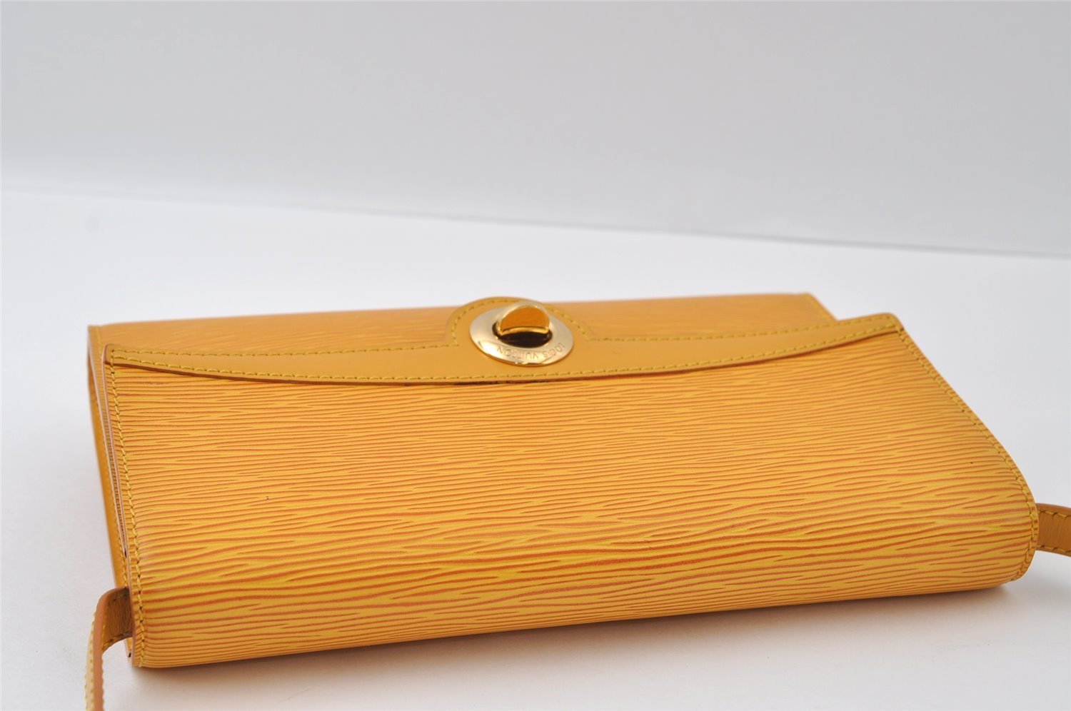 Authentic Louis Vuitton Epi Arche 2Way Shoulder Clutch Bag M52579 Yellow 3880I