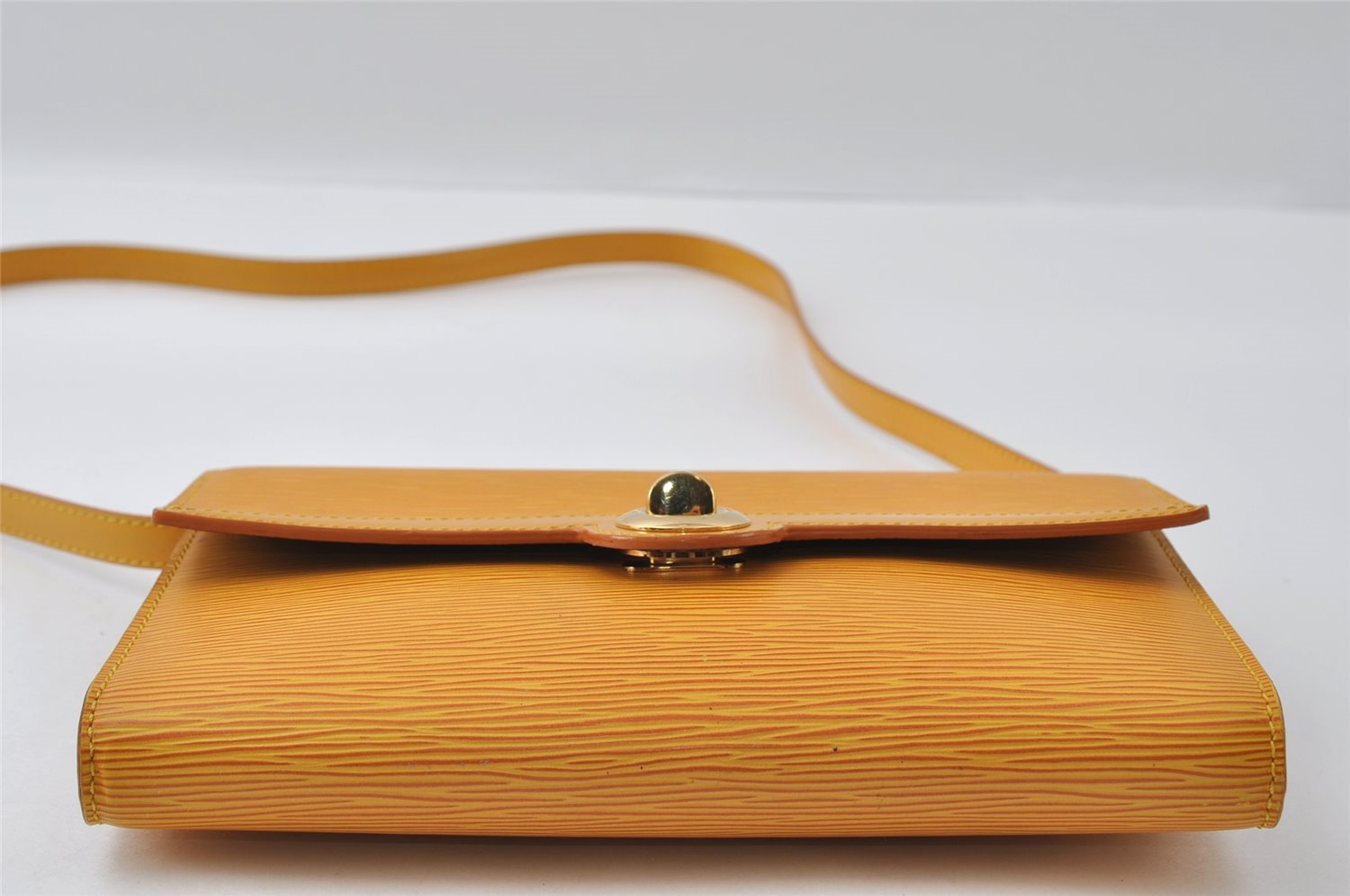 Authentic Louis Vuitton Epi Arche 2Way Shoulder Clutch Bag M52579 Yellow 3880I