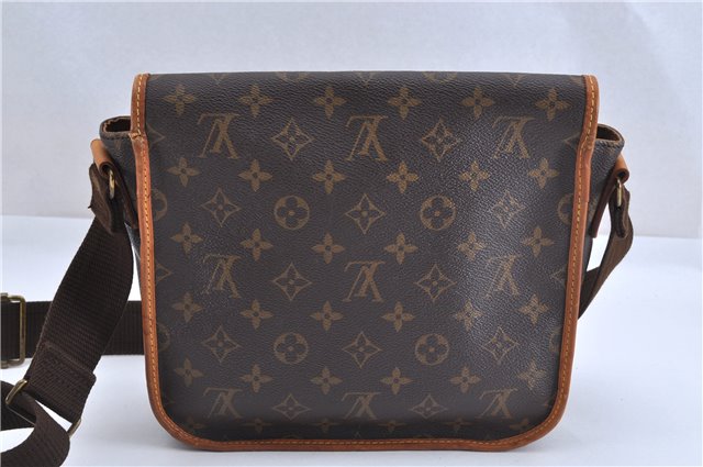 Authentic Louis Vuitton Monogram Messenger Bosphore GM M40105 Shoulder Bag 3882F
