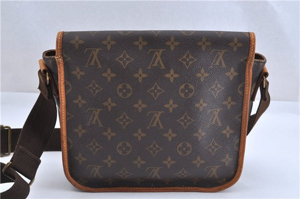 Authentic Louis Vuitton Monogram Messenger Bosphore GM M40105 Shoulder Bag 3882F