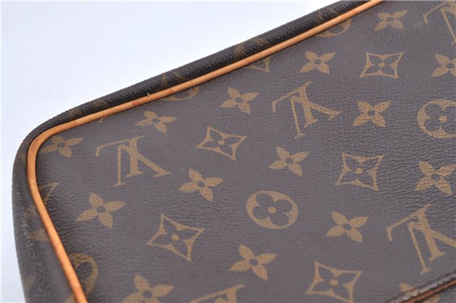 Authentic Louis Vuitton Monogram Messenger Bosphore GM M40105 Shoulder Bag 3882F