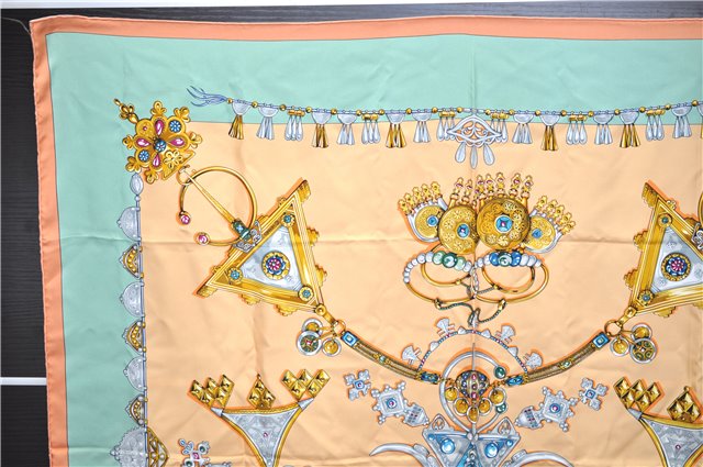 Authentic HERMES Carre 90 Scarf 