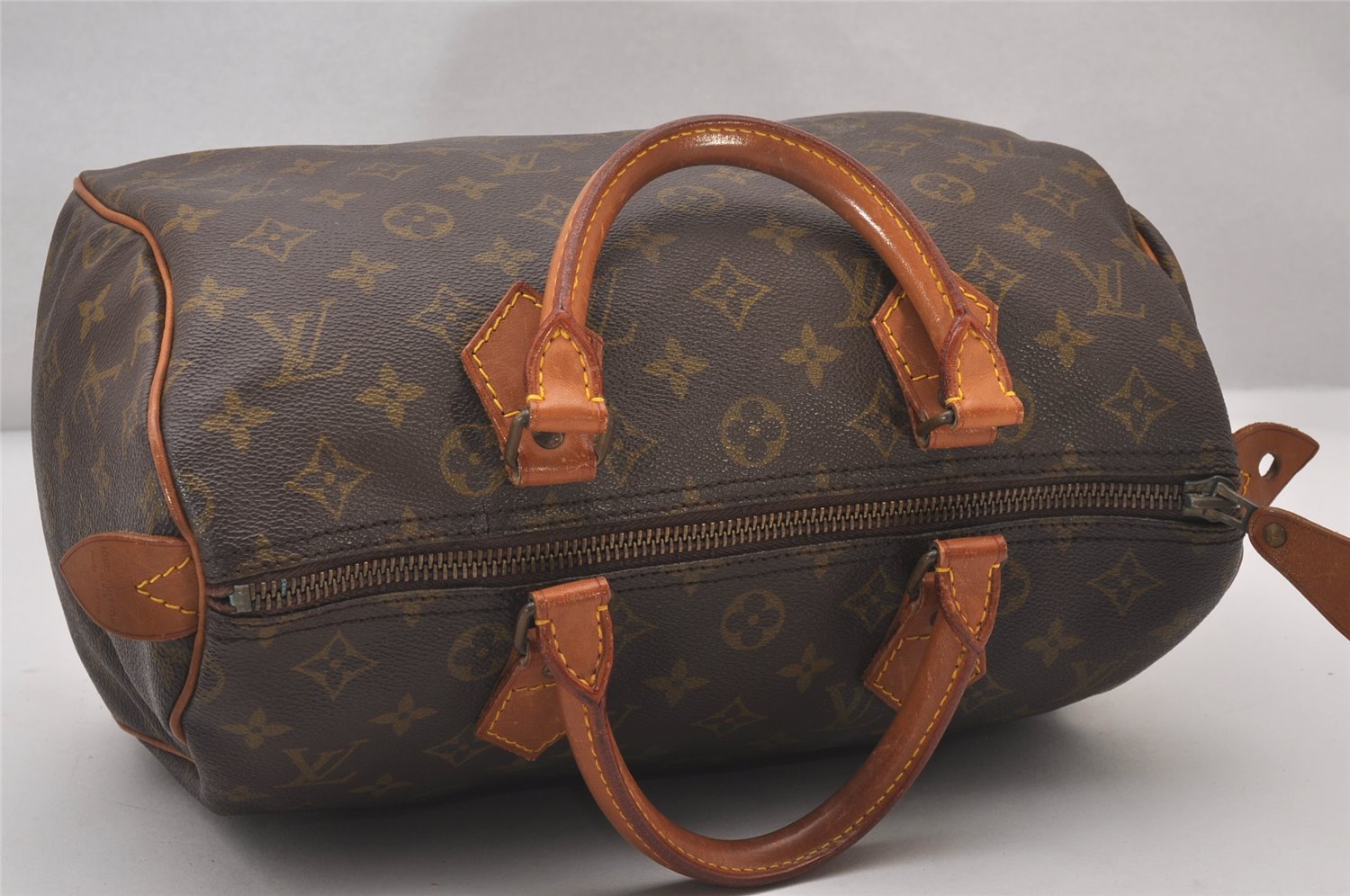 Authentic Louis Vuitton Monogram Speedy 30 Hand Boston Bag Old Model LV 3887I