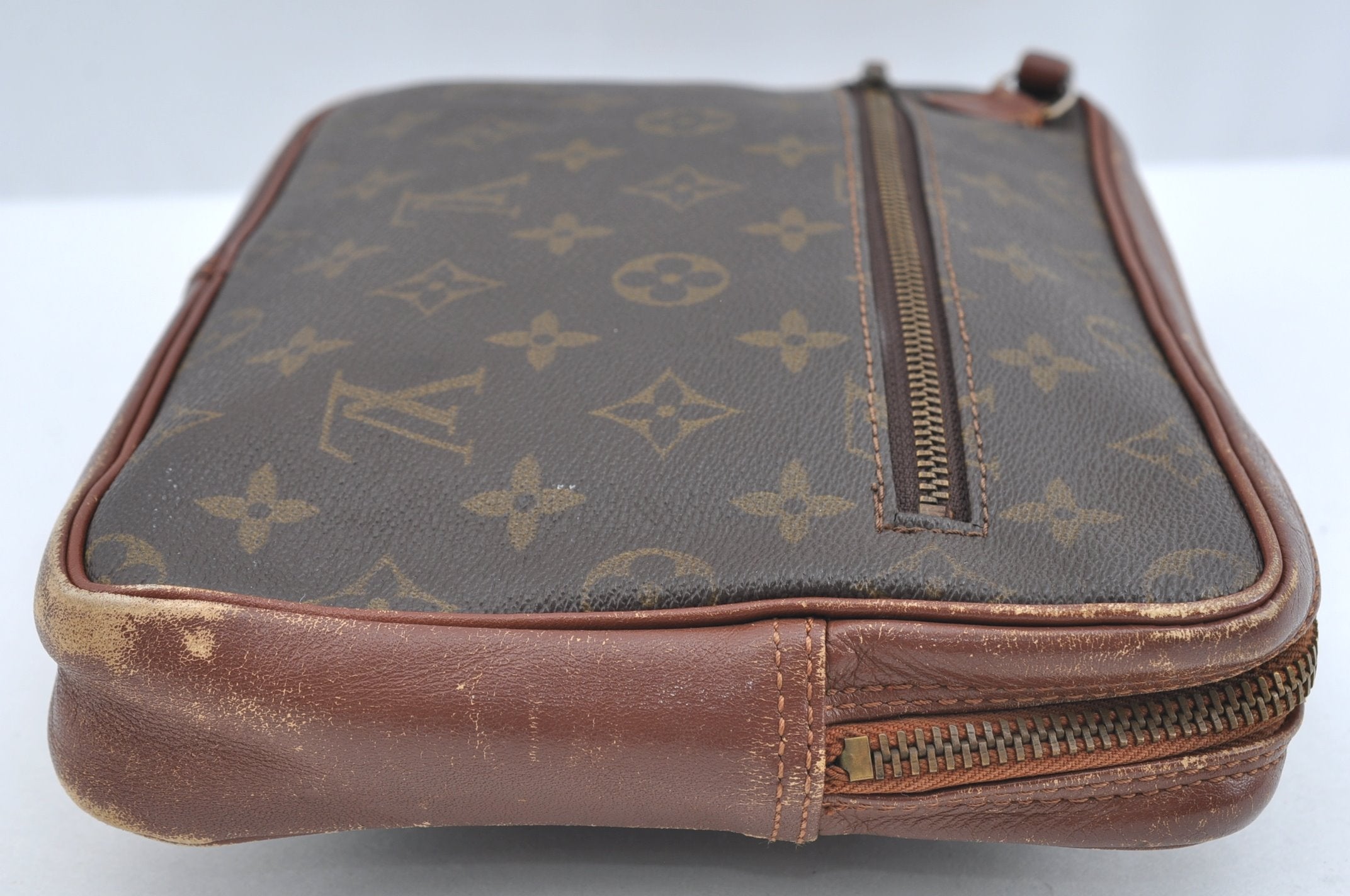 Authentic Louis Vuitton Monogram Pochette Sport Clutch Hand Bag Old Model 3893I