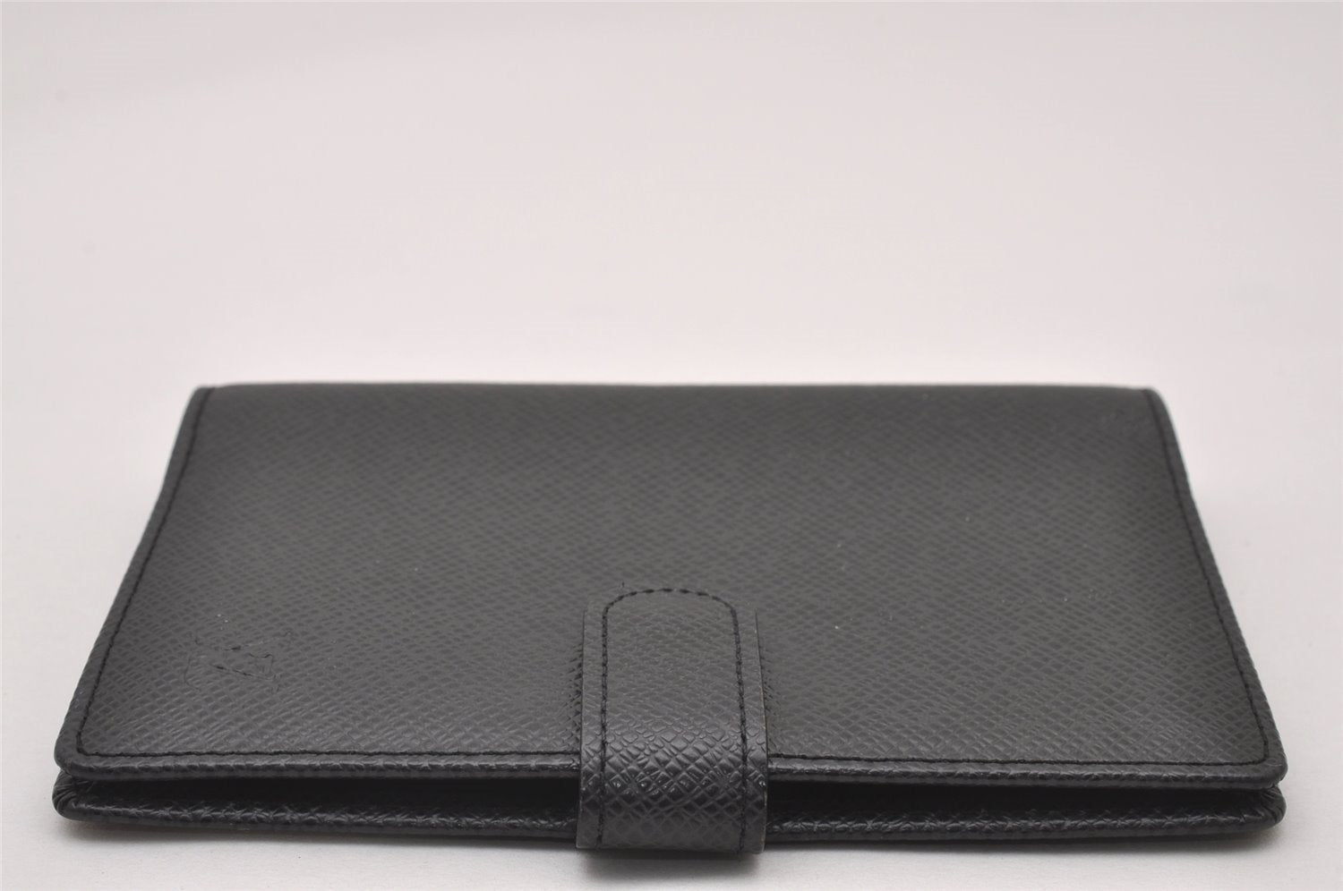 Authentic Louis Vuitton Taiga Agenda PM Notebook Cover Black R20426 LV 3896I