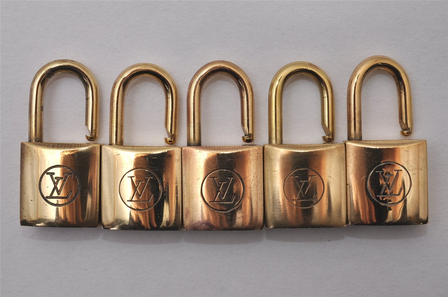 Authentic Louis Vuitton Padlock 10Set Old Model LV 3901I