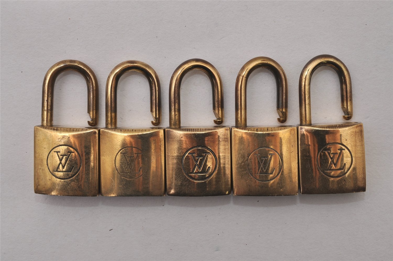 Authentic Louis Vuitton Padlock 10Set Old Model LV 3904I