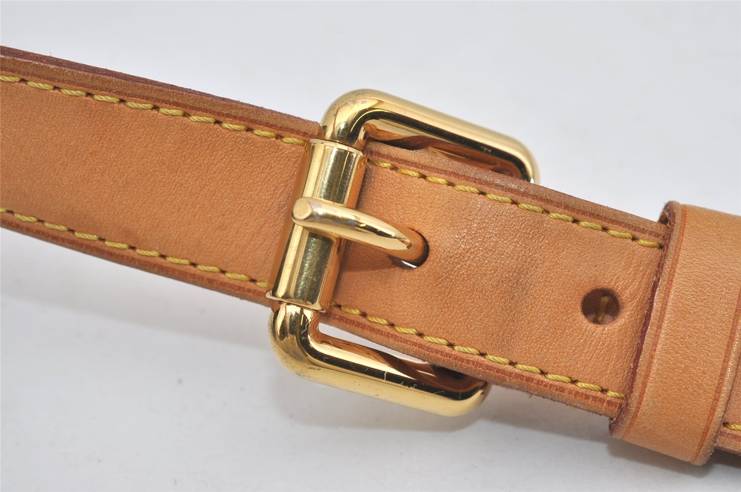 Authentic Louis Vuitton Leather Shoulder Strap Beige 36.4-40.2