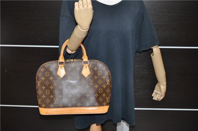 Authentic LOUIS VUITTON Monogram Alma Hand Bag M51130 LV 3910C