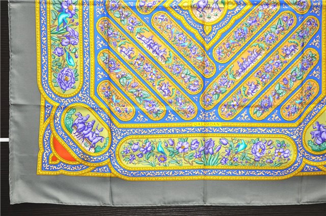 Authentic HERMES Carre 90 Scarf 