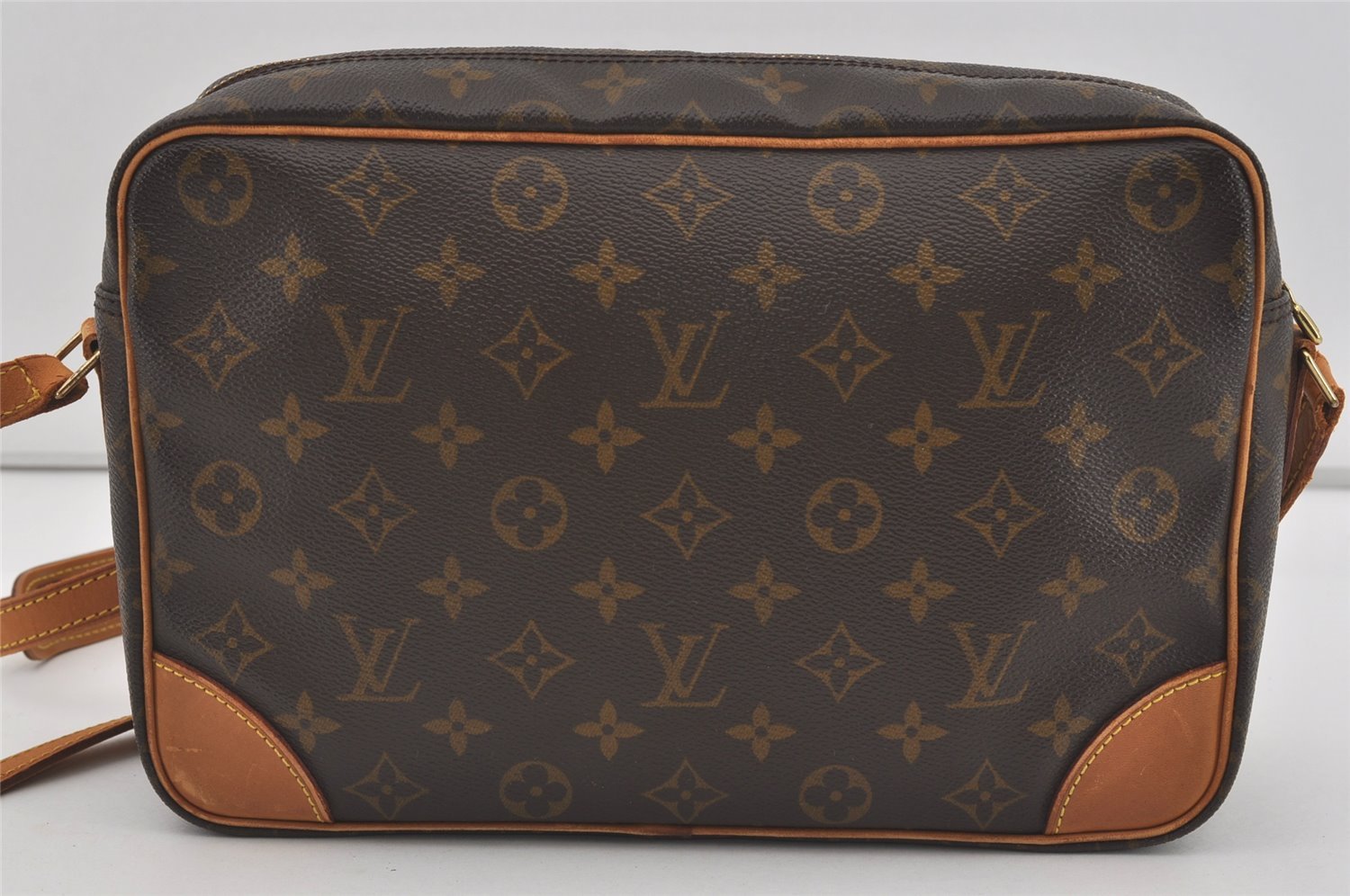 Authentic Louis Vuitton Monogram Trocadero 30 Shoulder Cross Bag M51272 LV 3929I