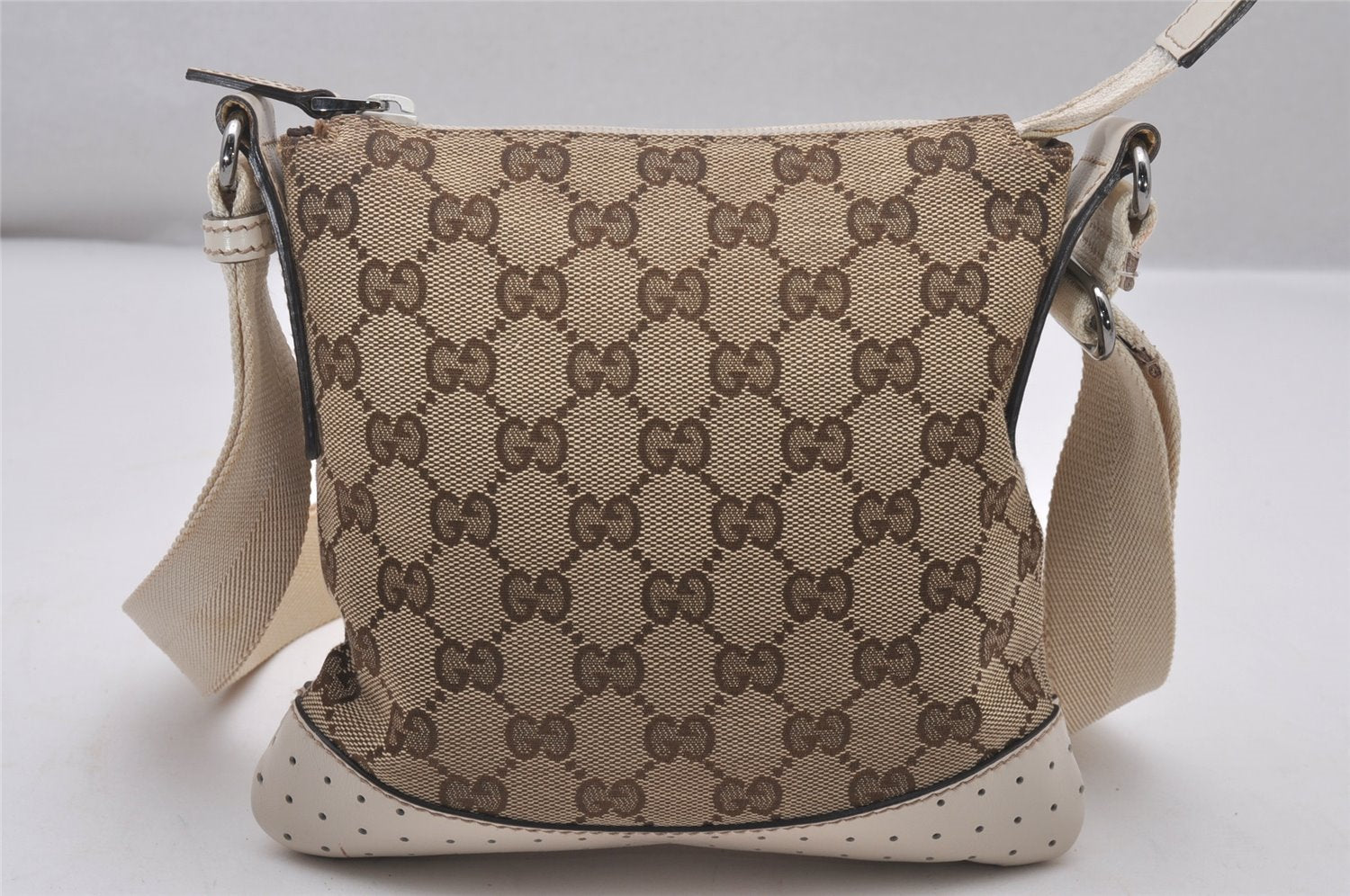Authentic GUCCI Shoulder Cross Body Bag GG Canvas Leather 147671 Brown 3931I