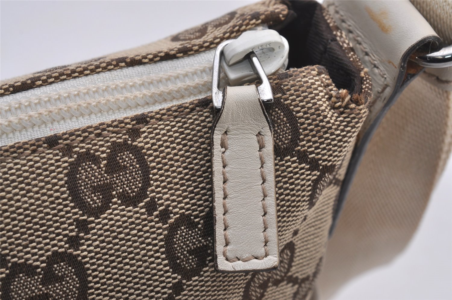 Authentic GUCCI Shoulder Cross Body Bag GG Canvas Leather 147671 Brown 3931I